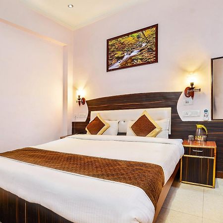 Merit Hotel Agra  Exteriér fotografie